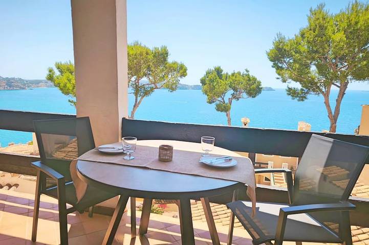 Ferienwohnung für 3 Personen, mit Terrasse und Pool