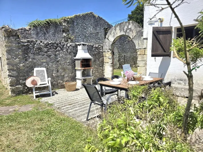 Casa de vacaciones para 10 personas, con jardín, Se admiten mascotas - 1