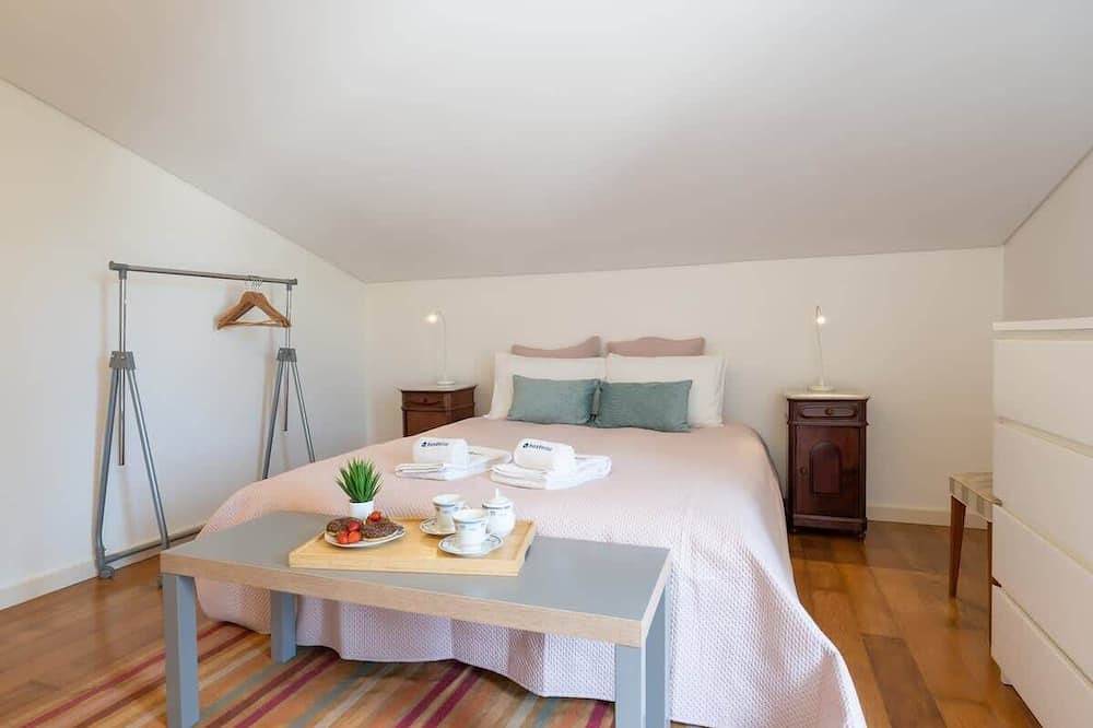 Casa dos Ciprestes - Pool & Vines Haven in Serra do Marão, Lamego