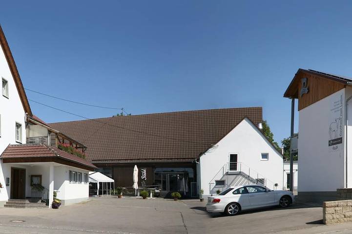 Ferienwohnung für 4 Personen, mit Balkon und Garten in Blaubeuren