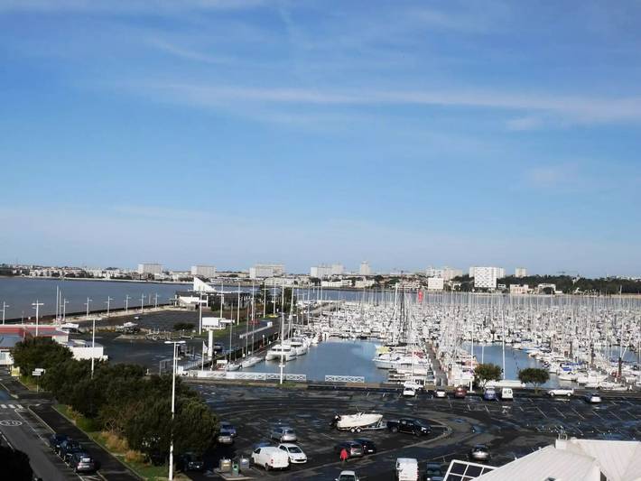 Gîte pour 6 personnes, avec terrasse dans Plage Des Minimes