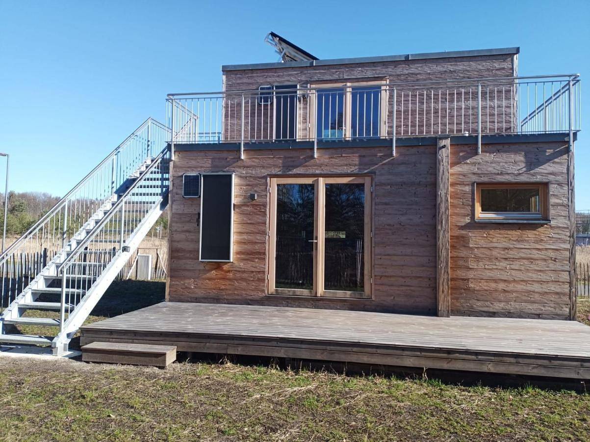 Holzhaus am Bergheider See in Lichterfeld-Schacksdorf, Naturpark niederlausitzer heidelandschaft (Brandenburg)