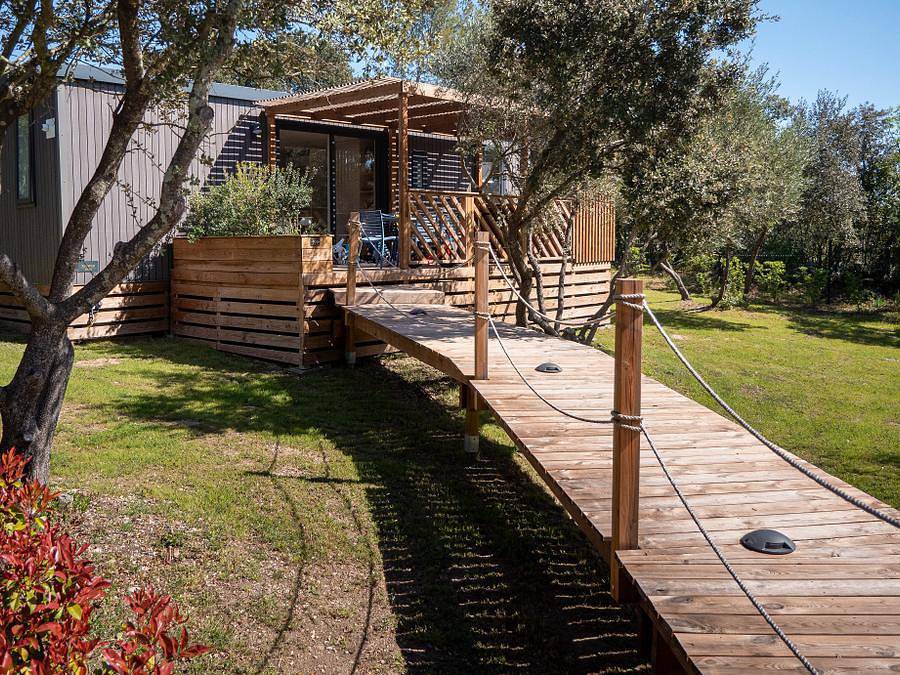Camping du Domaine de Massereau - Mobile home 8 persons - Mobil-home | Ultimate | 3 Bedrooms | 6/8 People | *Elevated terrace* | 1 Bathroom | Air conditioning | Tv in Sommières, Nimes region