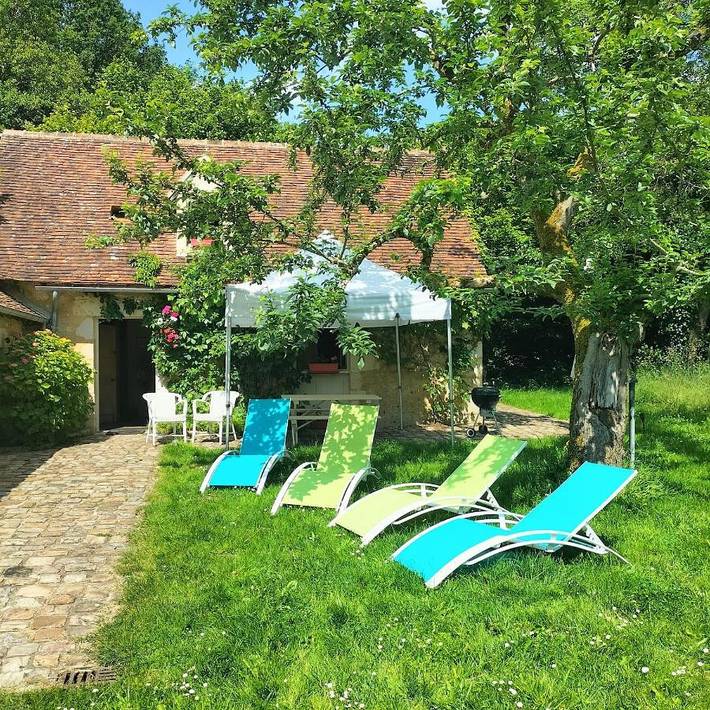 Gîte pour 4 personnes, avec vue ainsi que vue sur le lac et jardin dans Rémalard-en-Perche - 2