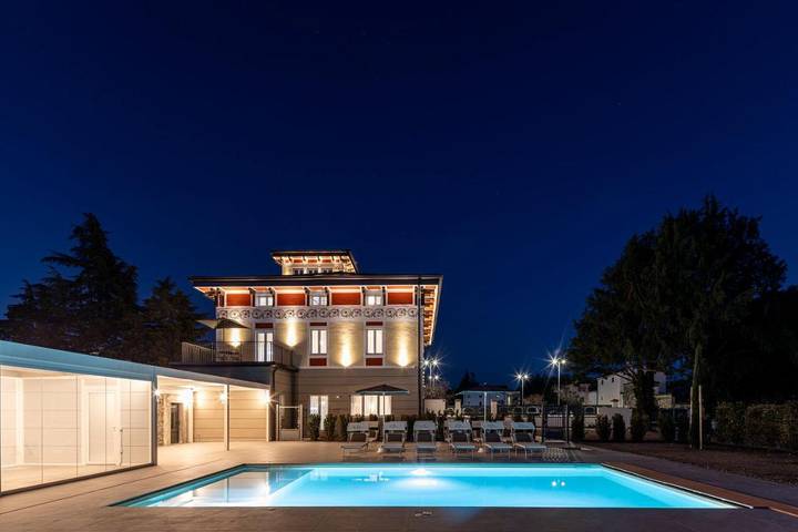 Maison d’hôte pour 2 personnes, avec Terrasse et Jardin ainsi que Piscine et Vue à Ronchi dei Legionari - 3