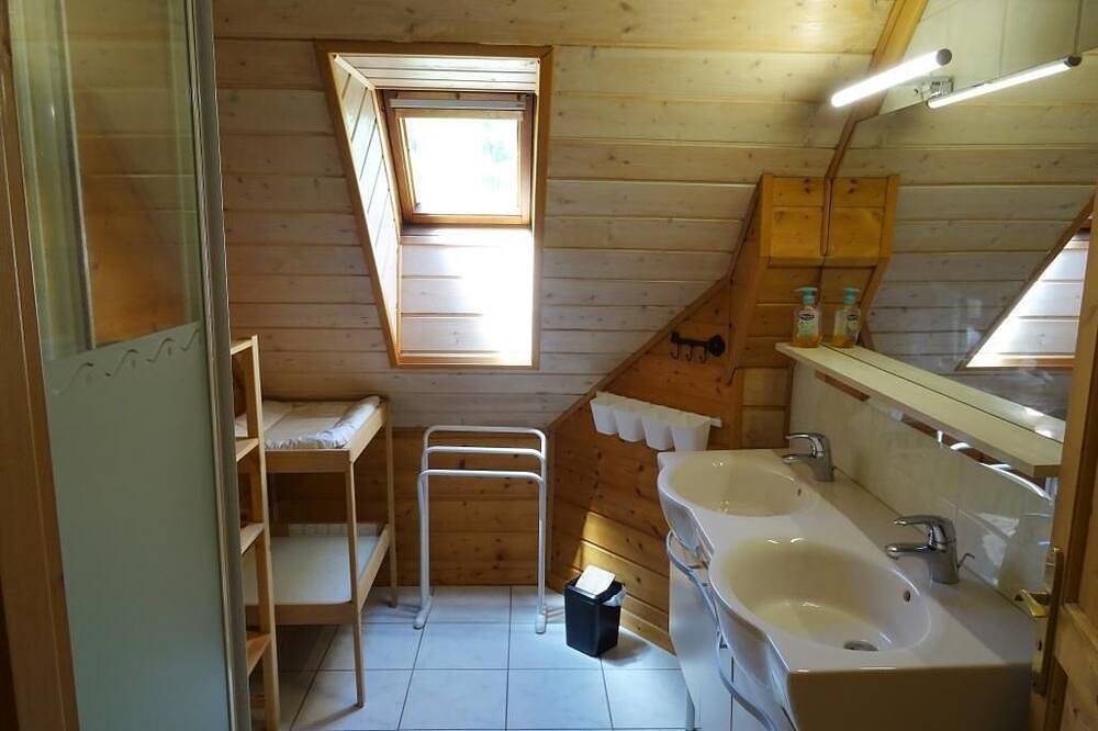 Chalet le Mannala with private Spa and Sauna, in Alsace, Vosges mountains in Saint-Amarin, Regionaler Naturpark Belchen der Vogesen