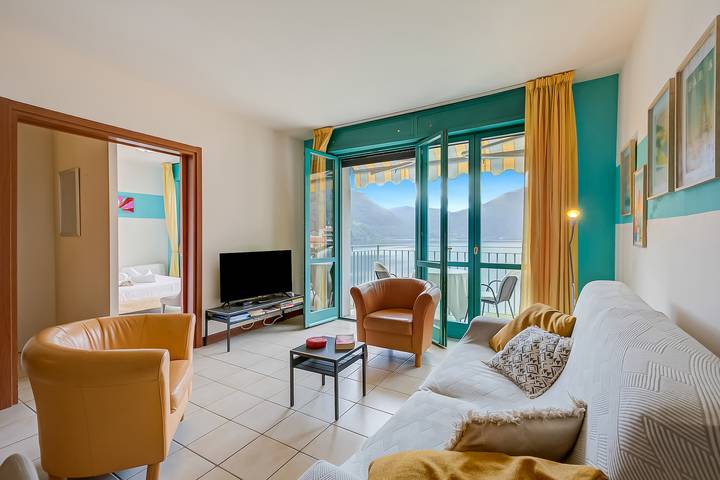 Ferienwohnung für 6 Personen, mit Terrasse und Seeblick in Gemeinde Porlezza - 2