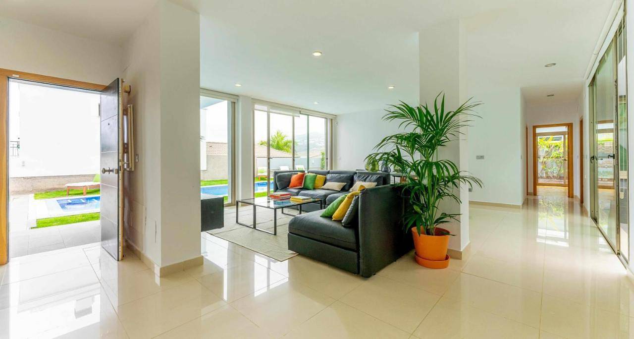 Three-Bedroom Villa in La Quinta, Santa Úrsula