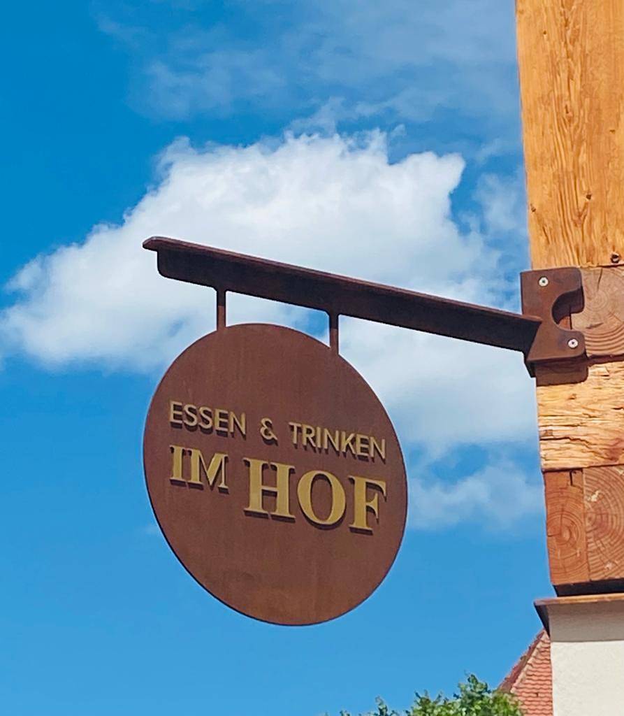 Ganze Ferienwohnung, Apartments im Hof by Gasthof Linde - Apartment 1 in Albstadt, Neckar-Alb