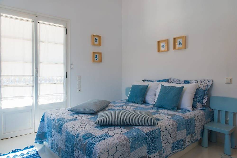 Perfect for families, 250m from the ideal beach for children in Sifnos
