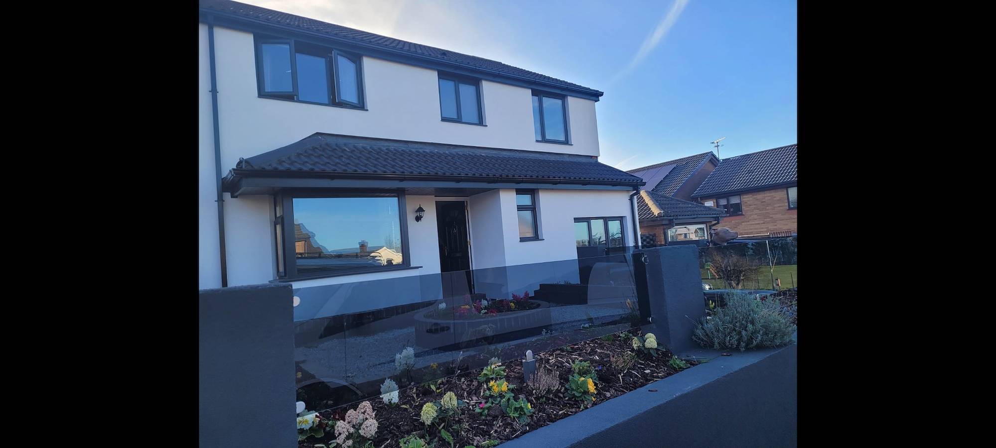 Cozy Coastal Retreat in Colwyn bay sleeps 8 in Llysfaen, Conwy region