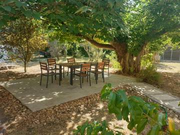 Maison d’hôte pour 4 personnes, avec vue et jardin à Arles