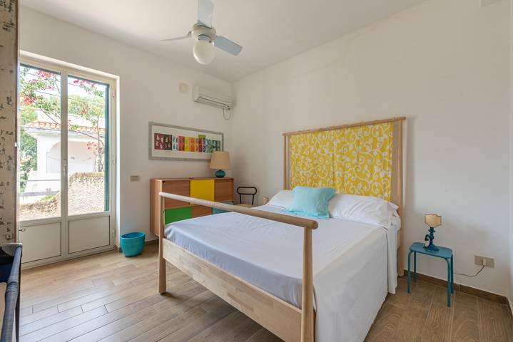 Gîte pour 6 personnes, avec terrasse à Isola delle Femmine - 4