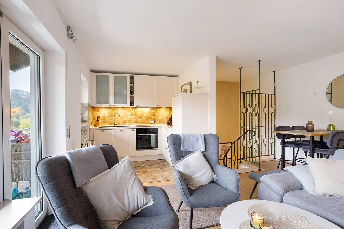 Ganze Wohnung, Ferienwohnung Wald-Ausblick mit privater Terrasse und Balkon in Willingen, die Mittelgebirge