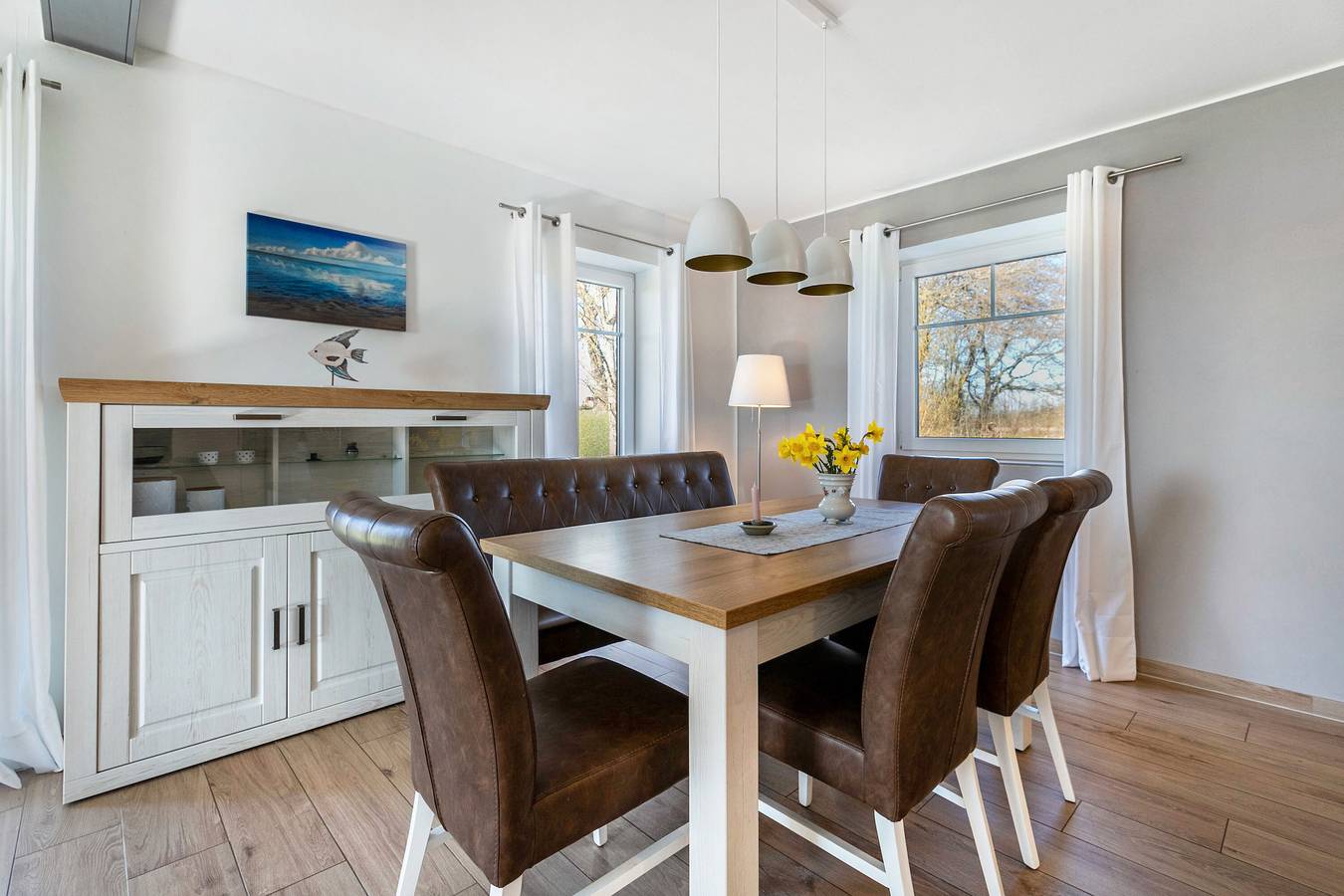 Ganze Wohnung, Ferienwohnung 'Ferienwohnung Hauptdeck' mit Gemeinschaftsgarten und Wi-Fi in Pellworm, Nordfriesland