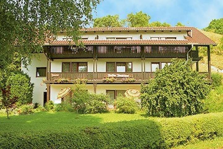 Pension pour 2 personnes, avec Balcon et Balcon/Terrasse ainsi que Terrasse et Jardin à Bad Griesbach im Rottal