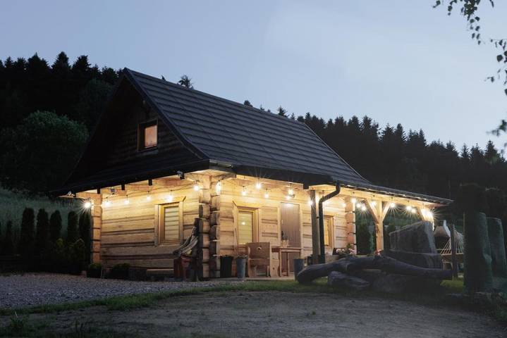 Dom wakacyjny dla 7 osób, z ogród i sauna oraz widok w Myślenice
