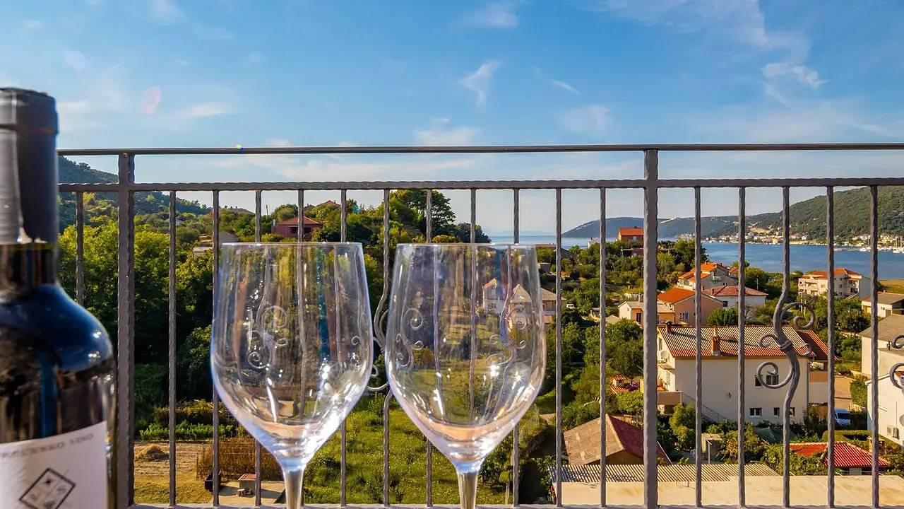Villa für 12 Personen (238 m²) in Supetarska Draga in Supetarska Draga, Rab