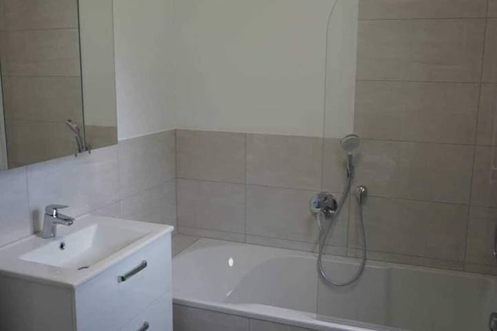 Appartement entier, Ap. Deluxe with whirlpool and Finnish barrel sauna in Kaunergrat, Imst