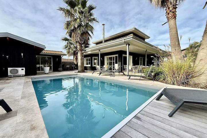 Location de vacances pour 8 personnes dans Plage de La Hume