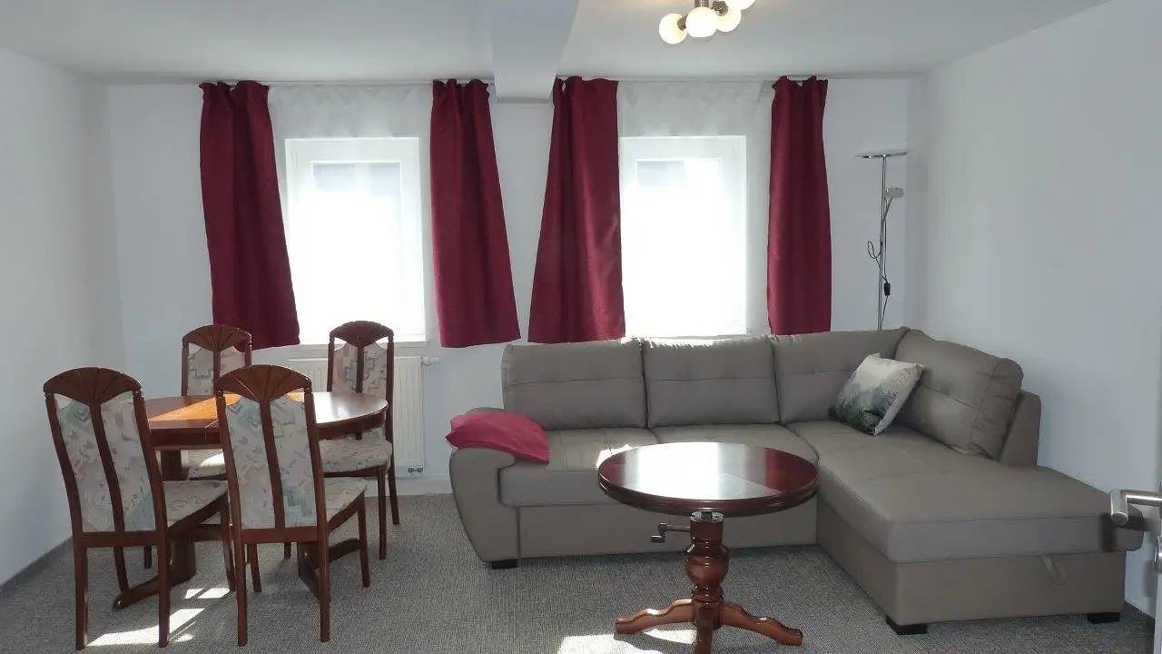 Ganze Ferienwohnung, Ferienwohnung für 3 Personen (65 m²) in Bad Klosterlausnitz in Bad Klosterlausnitz, Saaleland