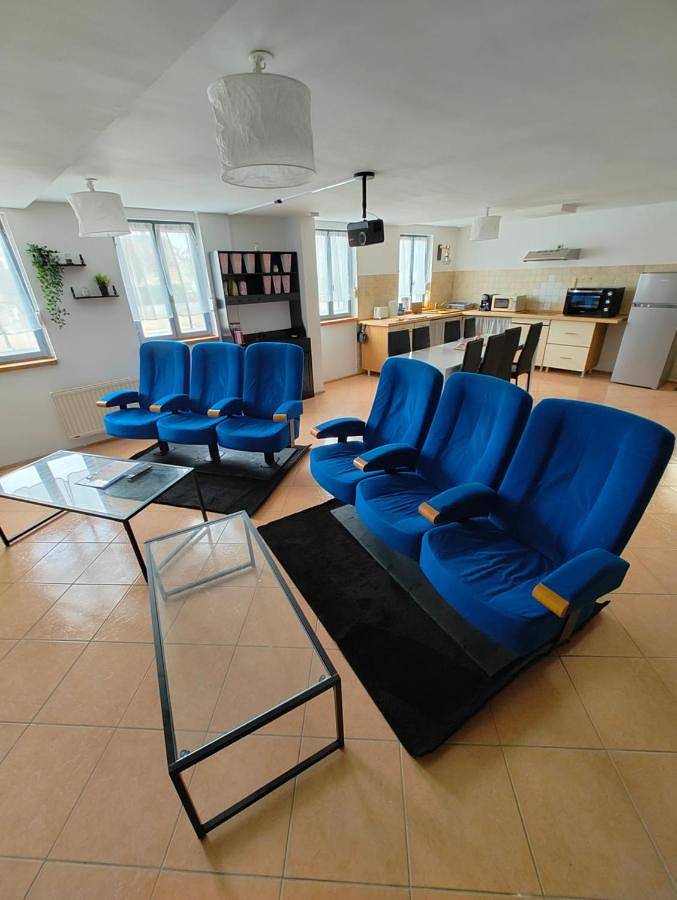 Gîte pour 8 personnes à Pont-de-l'Arche - 3