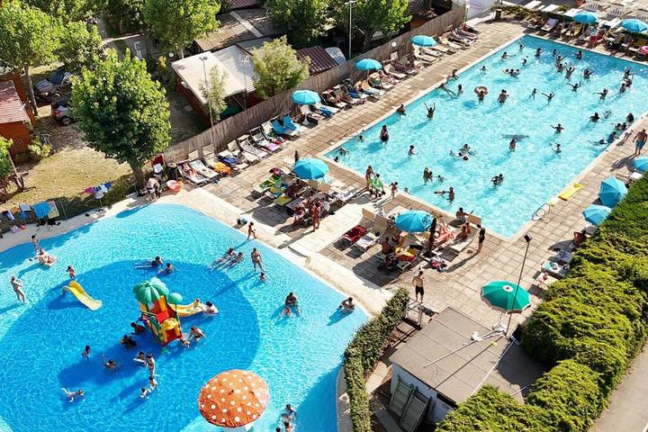 Camping für 5 Personen, mit Balkon und Terrasse sowie Garten und Kinderpool in Ravenna
