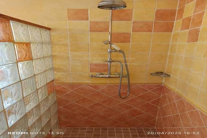 Vacation rental with swimming pool in the heart of Provence in Sarrians, Vaucluse