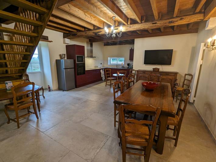 Gîte pour 11 personnes, avec jardin et terrasse dans Sigloy - 2