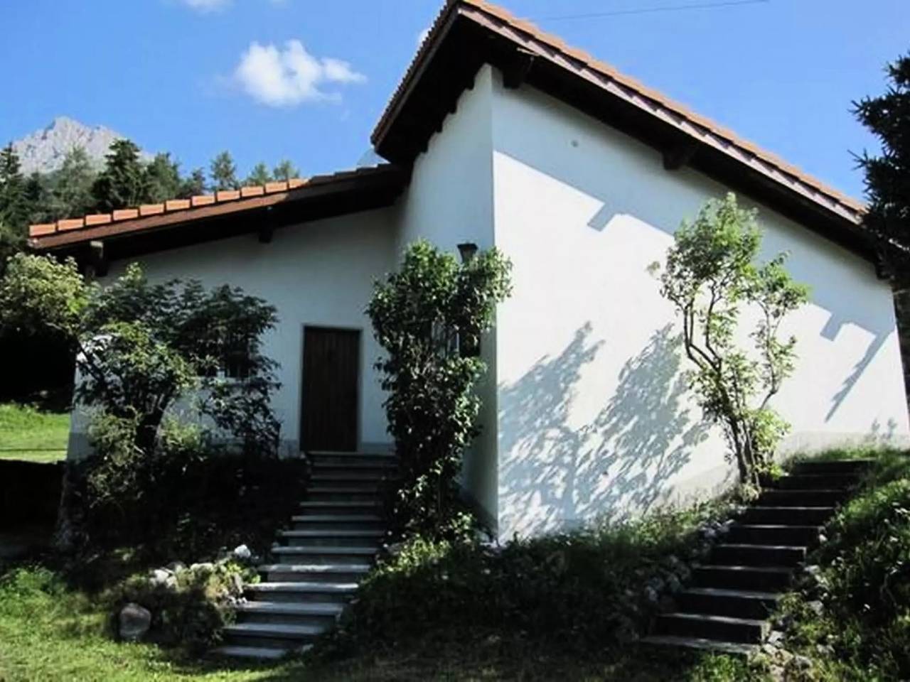 Villa for 4 Guests in Scuol, Grisons