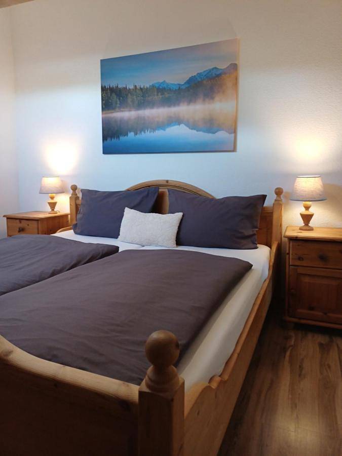 Ferienwohnung für 3 Personen, mit Balkon und Ausblick in Bruckmühl