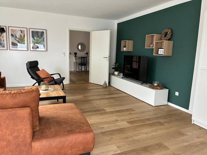 Ferienwohnung für 5 Personen, mit Terrasse und Garten sowie Seeblick und Ausblick in Ihlow - 3