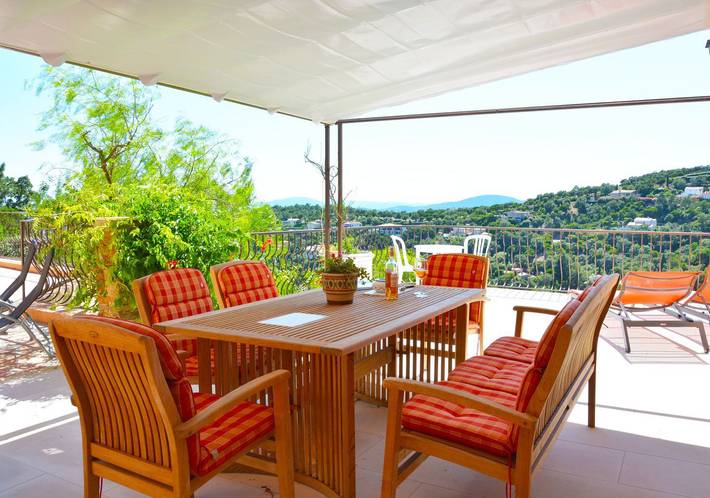 Ferienhaus für 6 Personen, mit Garten und Ausblick sowie Pool in Les Issambres - 3