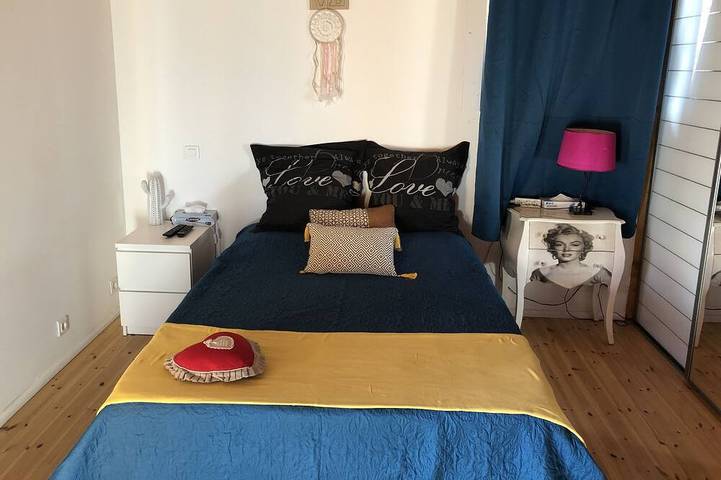 Gîte pour 2 personnes, avec jardin ainsi que jacuzzi et piscine à Peri - 4