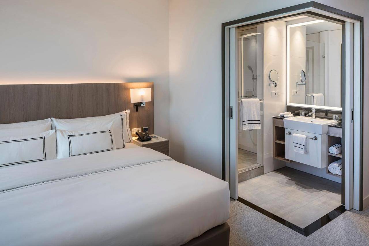 Meliá Guestroom in Frankfurt am Main, South Hesse