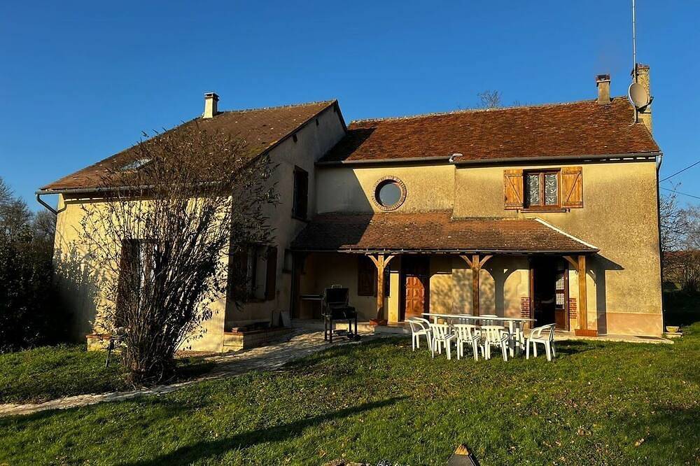 Les Arnusses Jolie Maison 10 Personnes in Saints-en-Puisaye, Auxerre und Umgebung