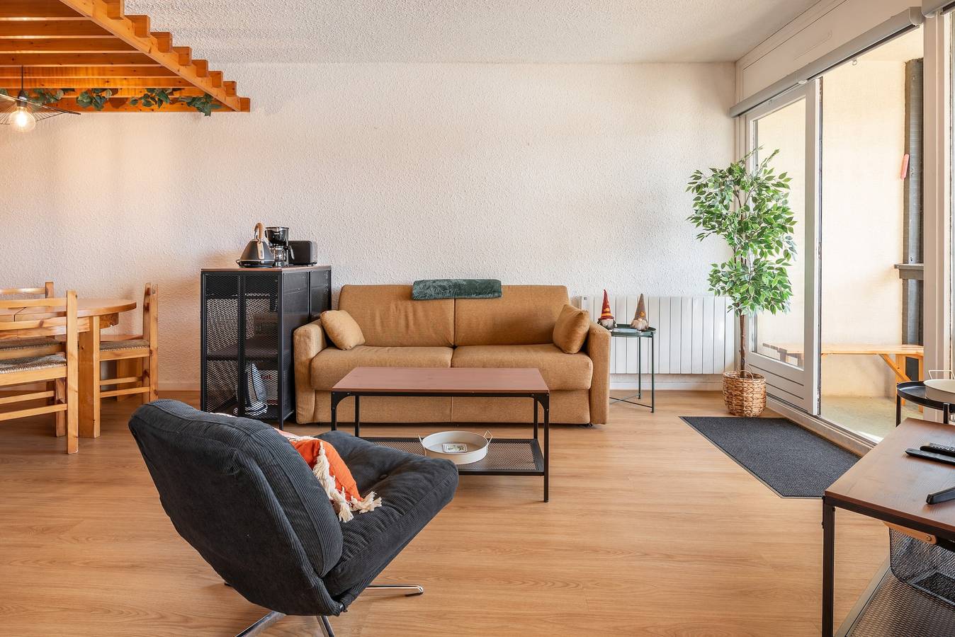 Estúdio inteiro, Apartamento 'Évasion Douce Désign' com vista montanha, jardim comum e Wi-Fi in Villard-de-Lans, Parc naturel régional du Vercors