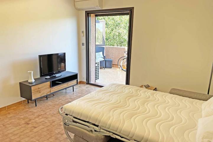 Appartamento intero, Superb apartment in Collioure, terrace, pool and tranquillity in La Côte Vermeille, Collioure