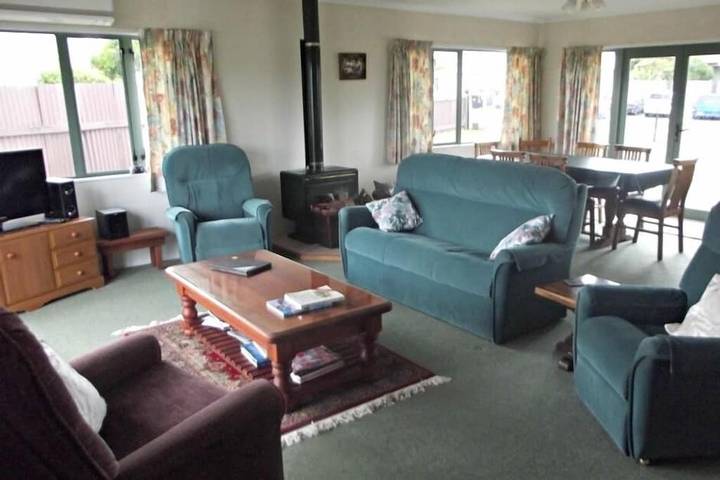 Location de vacances pour 10 personnes, avec terrasse à Taupo - 2