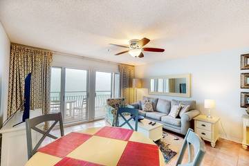 Vacation Apartment for 6 Guests in Destin, Emerald Coast, Picture 3