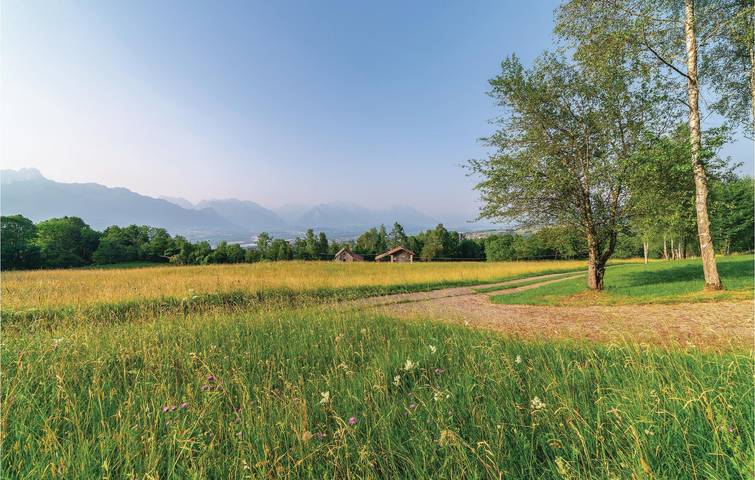 Appartamento con vista sul fiume, parcheggio e Wi-Fi in Scala mel, Borgo Valbelluna