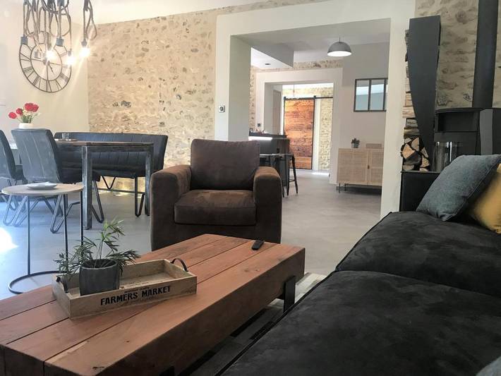 Location de vacances pour 6 personnes, avec jardin ainsi que jacuzzi et sauna à Ménilles - 4