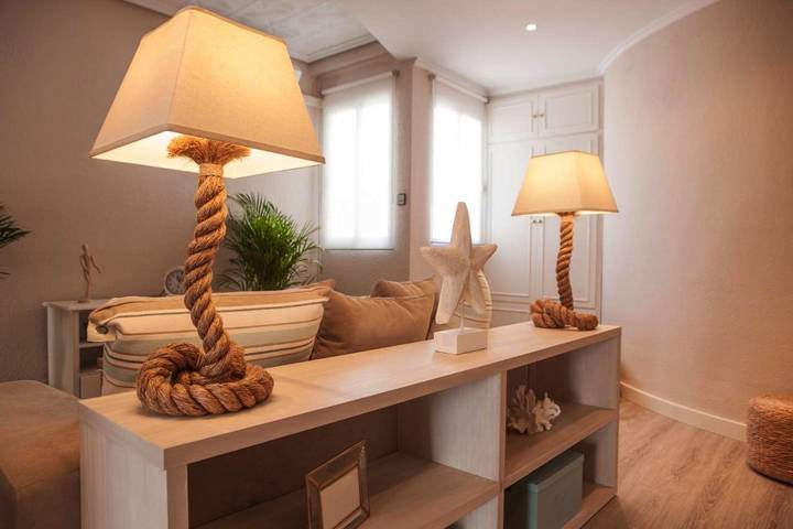 Apartamento de vacaciones para 6 personas, con balcón y vistas - 1