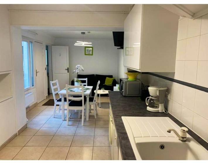 Location de vacances pour 4 personnes, avec jardin et terrasse à La Courneuve