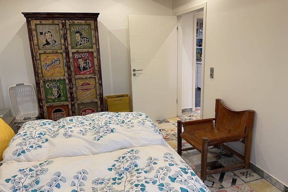 Ganze Wohnung, Familienapartment m.  Doppelbettzi & 1 Zusatzbett 16 km v. Alexanderplatz Berlin in Ahrensfelde, Barnimerland Region