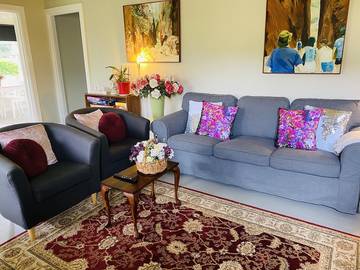 Bed And Breakfasts for 4 Guests in Shire of Wellington, Victoria, Picture 4