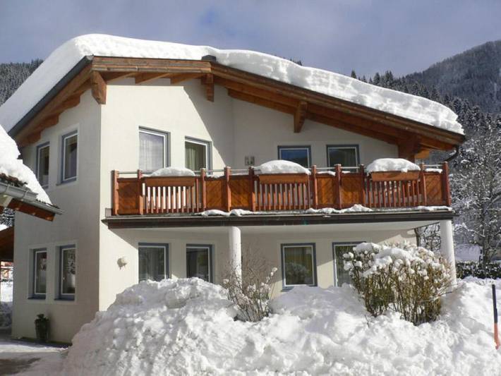 Appartement voor 2 personen, met terras en tuin in Flachau