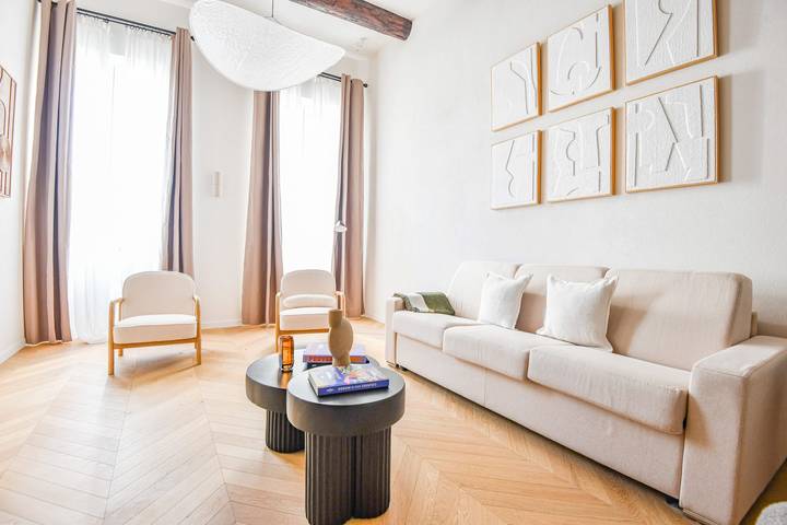 Gîte pour 8 personnes, adapté aux familles dans Le Vieux Port (Marseille) - 2