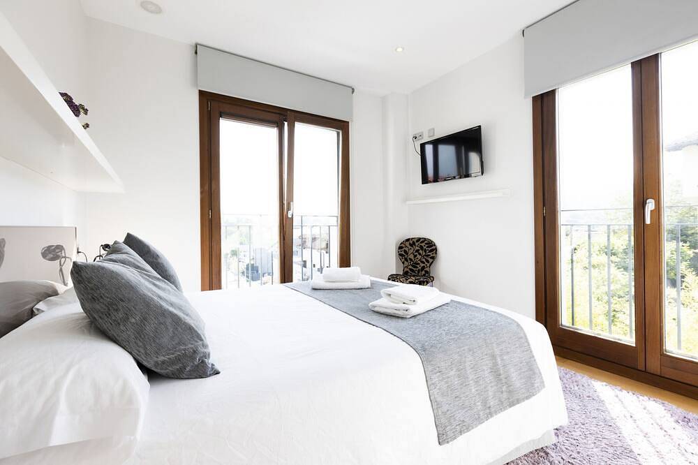 Entire apartment, Jaizkibel by Basquelidays in Hondarribia, Basque Coast (Spain)