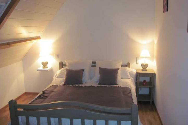 Gîte pour 6 personnes, avec terrasse et jardin, animaux acceptés à Bournazel - 3